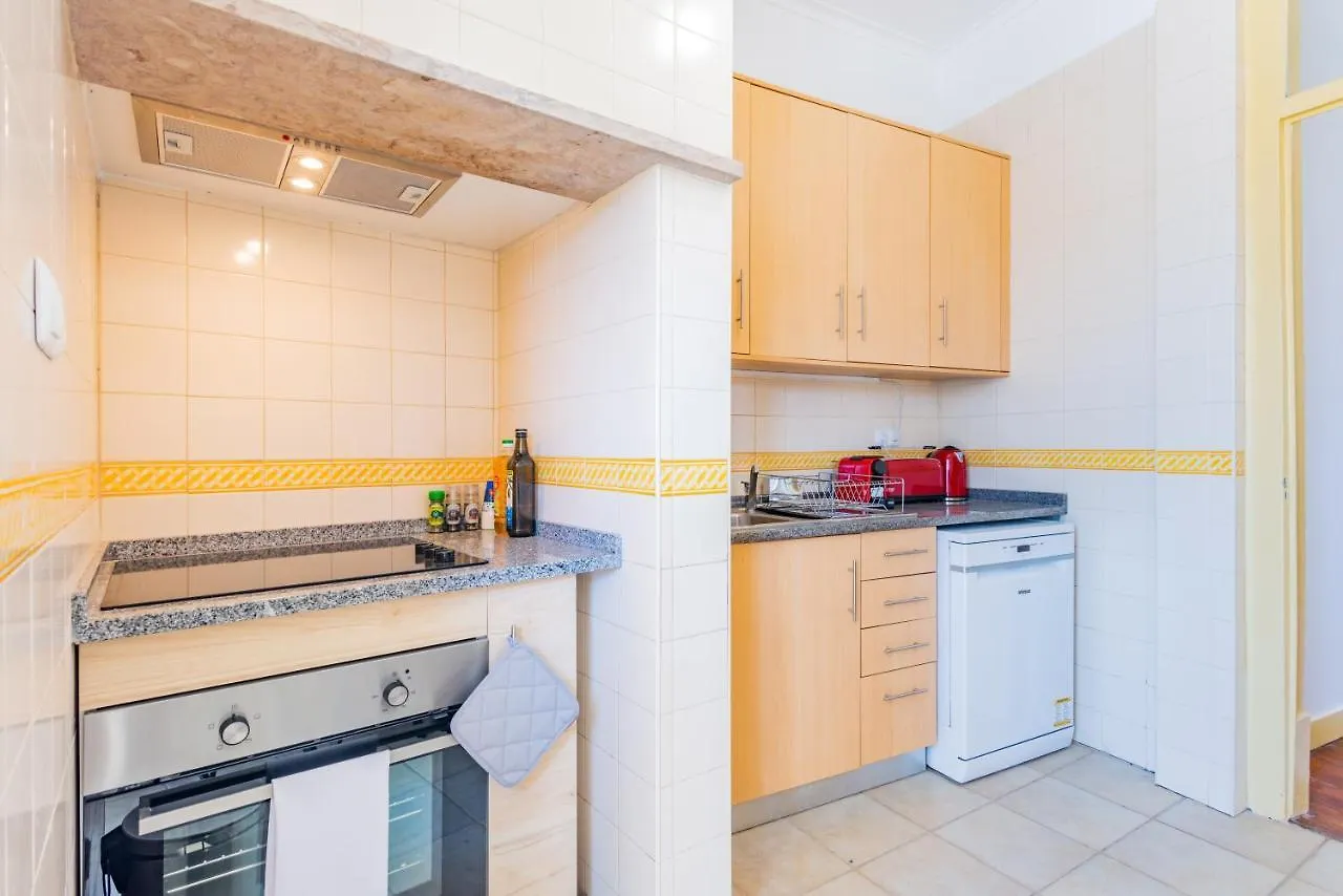 Bombarda 21 City Stay @ Retro Lisbon Apartment
